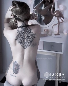 tatuaje-espalda-mandala-Logia-Barcelona-Dasly-02    